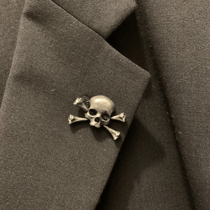 Amazing Retro Gothic Skull Brooch Pin