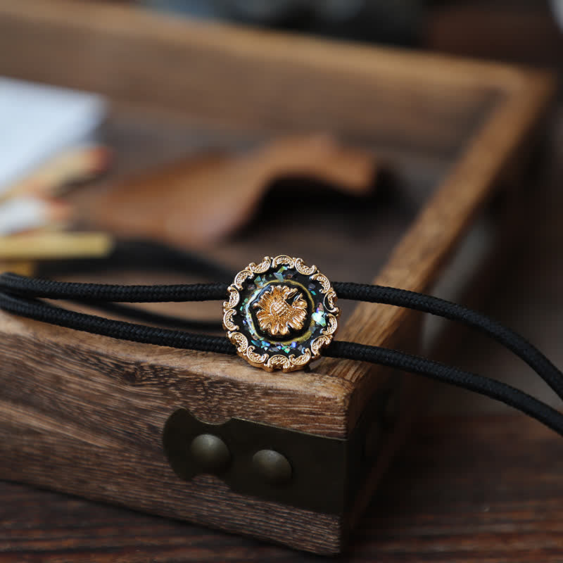 Vintage Style Gold Detailed Sunflower Bolo Tie