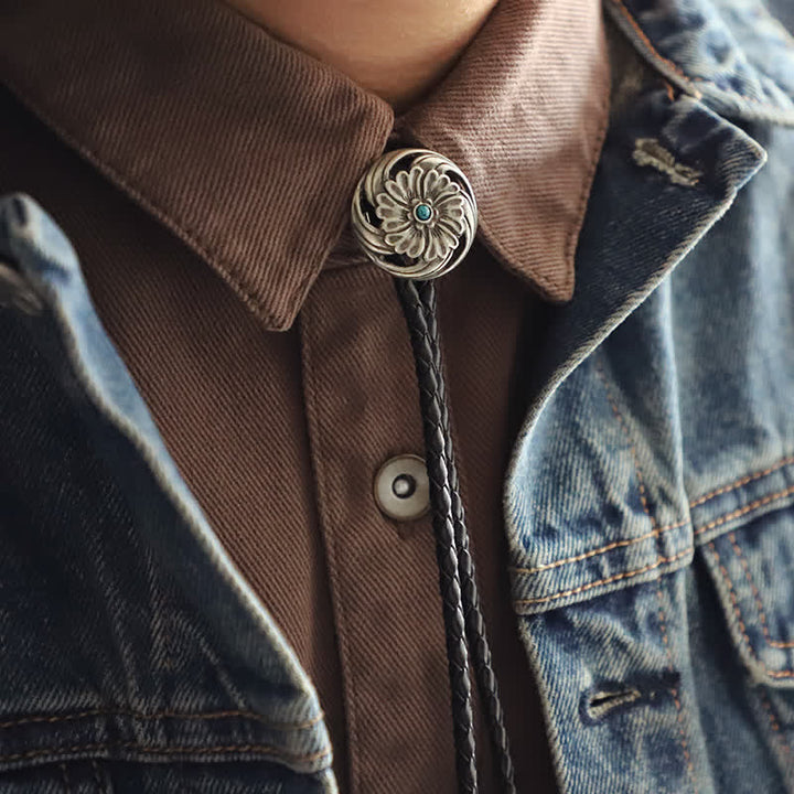 Hollow Chrysanthemum Turquoise Inlaid Bolo Tie