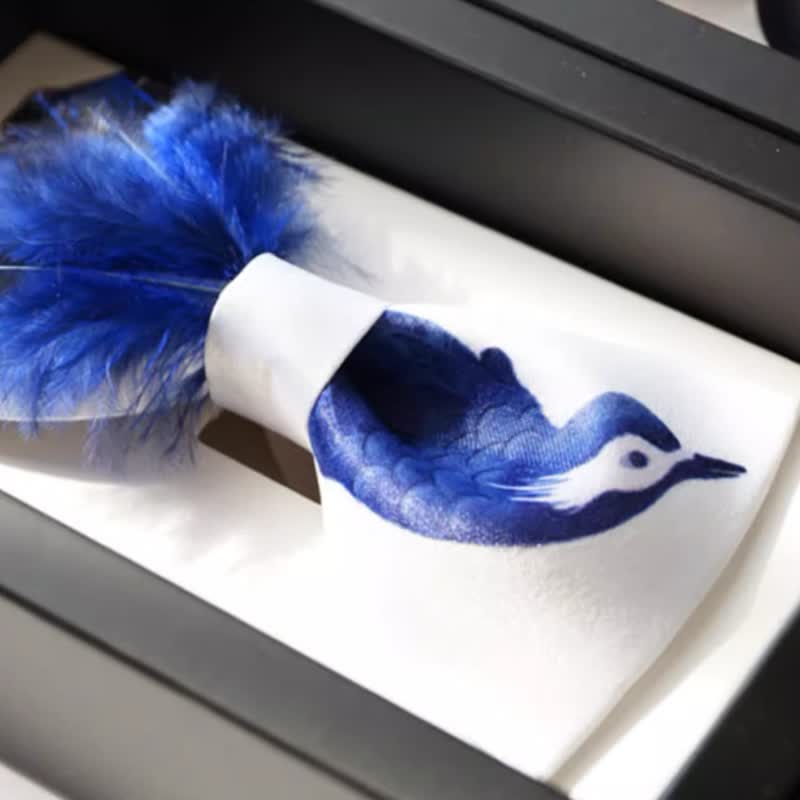 Navy & Pure White Bird Feather Bow Tie