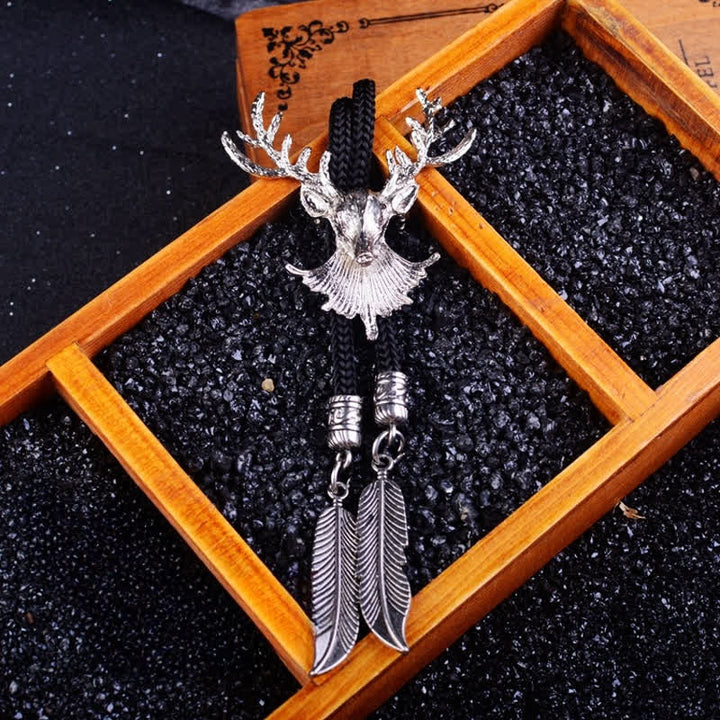 Delicated Crafted Deer Head Pendant Bolo Tie