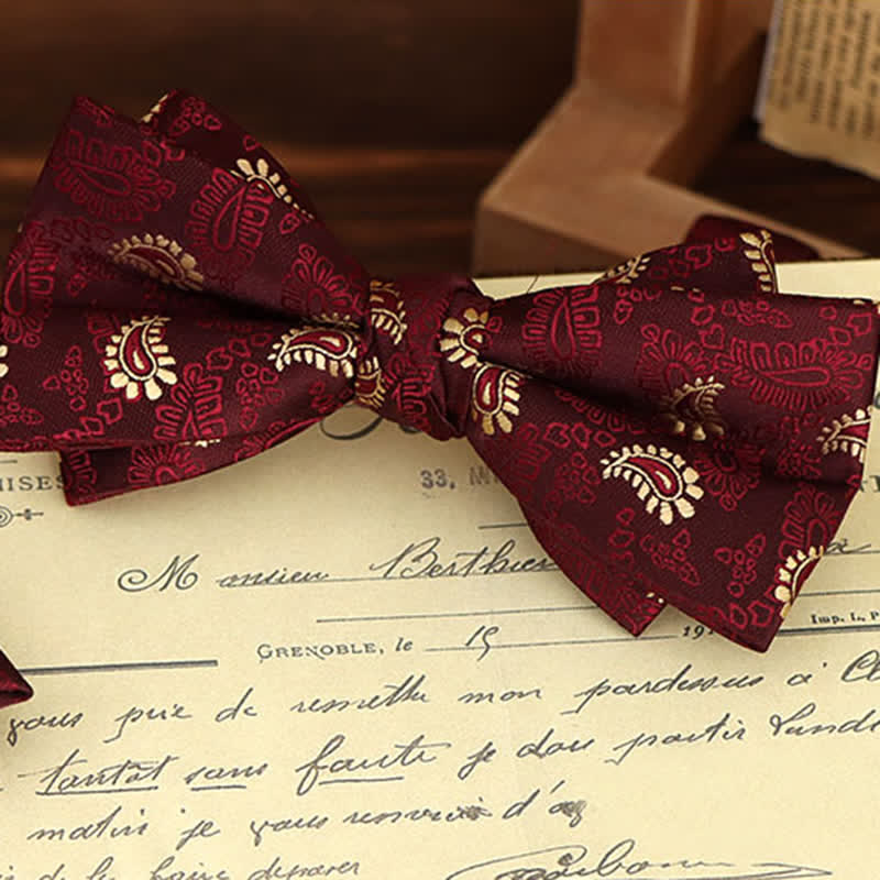 2Pcs Men's Burgundy Floral Bow Tie Handkerchief Set