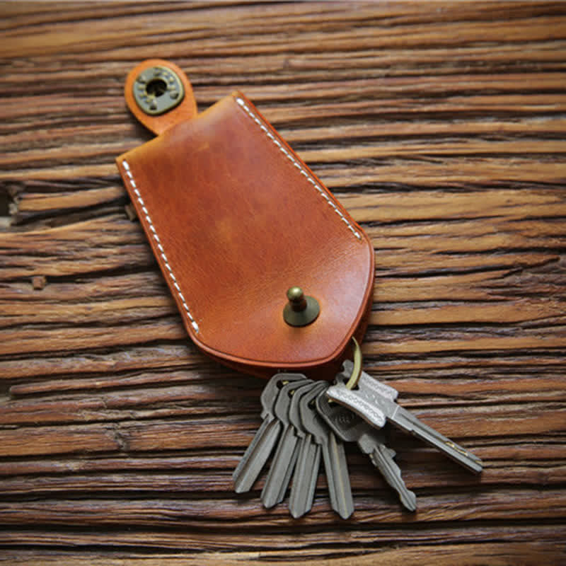 Retro Safe Storage Buckle Functional Pull-out Key Case - image 1