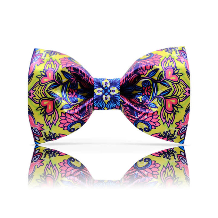 Men's Baroco Style Complex Totem Pattern Bow Tie