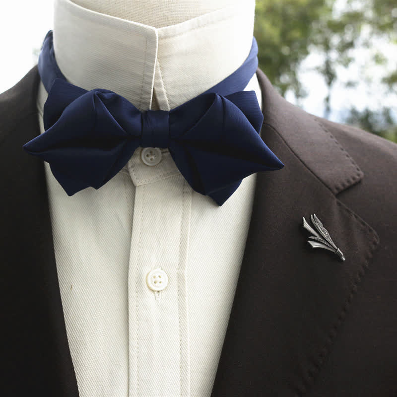 Men's Bud-Like Solid Color Pointed Bow Tie