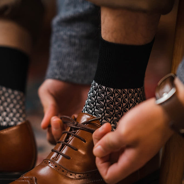 Men's Casual Black & White Mercerized Cotton Socks