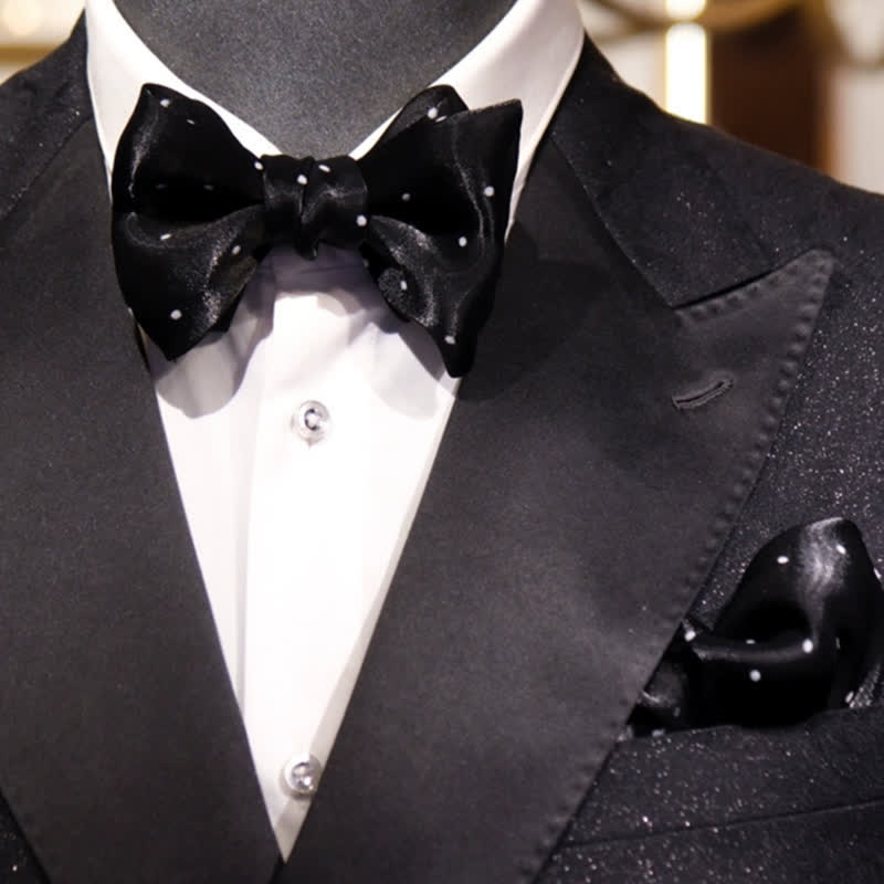 Men's Romantic Black & White Polka Dots Bow Tie