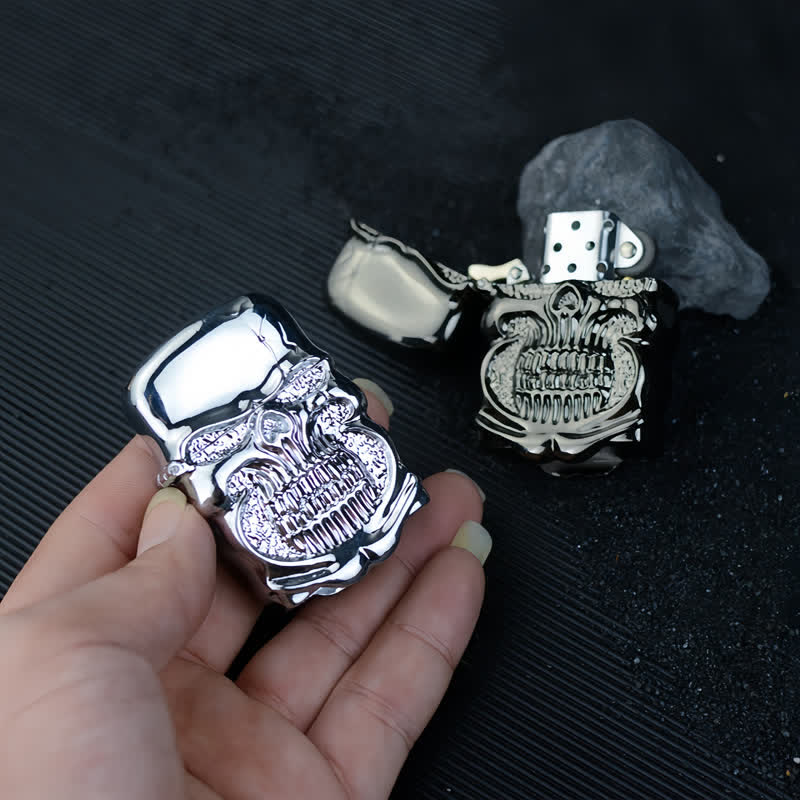 Retro Heavy Duty Armor Skull Refillable Kerosene Lighter