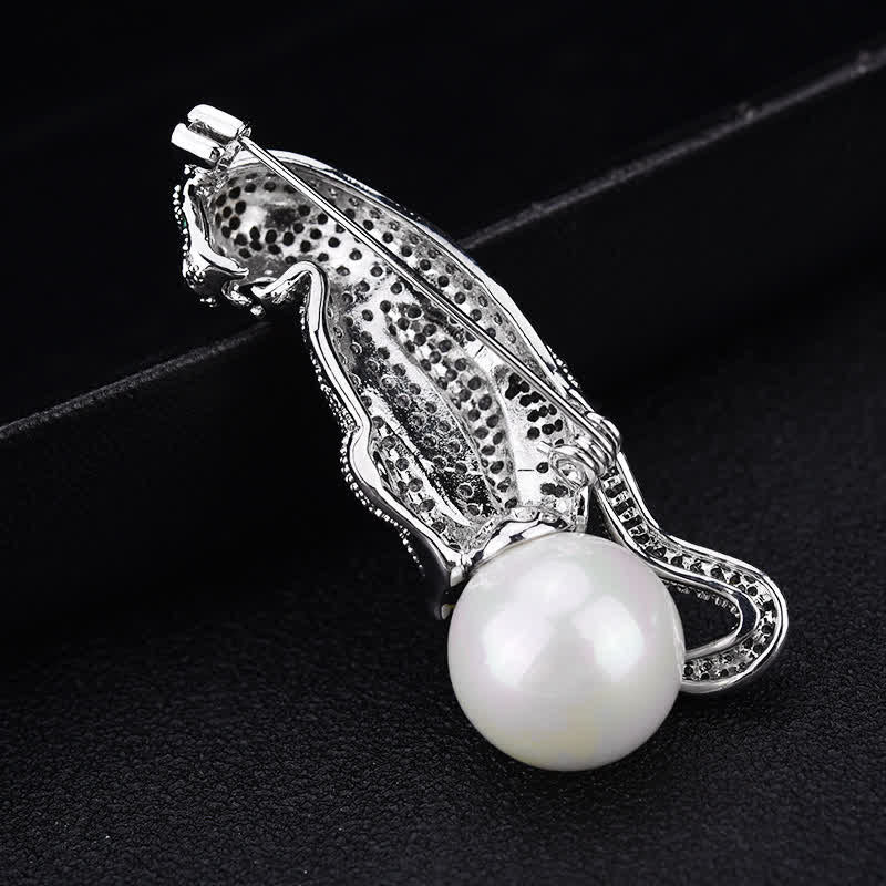 Unisex Leopard Shiny Zircon Faux Pearl Decoration Brooch