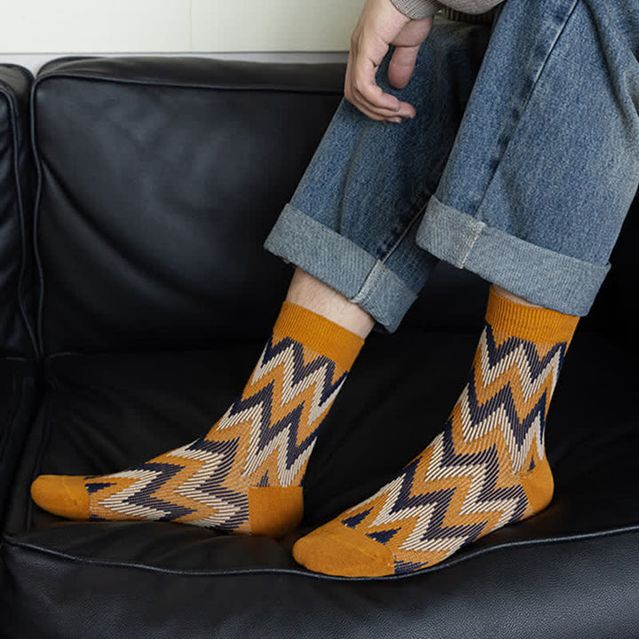 Funky Retro Zigzag Pattern Cotton Crew Socks