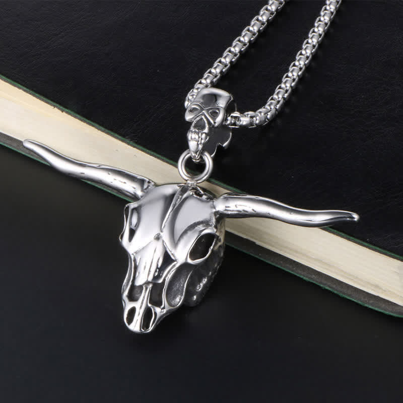 Personality Alternative Skull Bull Head Pendant Necklace