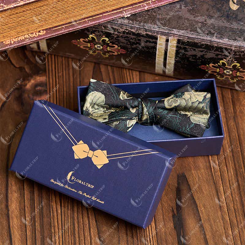 Parent-child Bow Ties Luxurious Wooden Gift Box - image 0