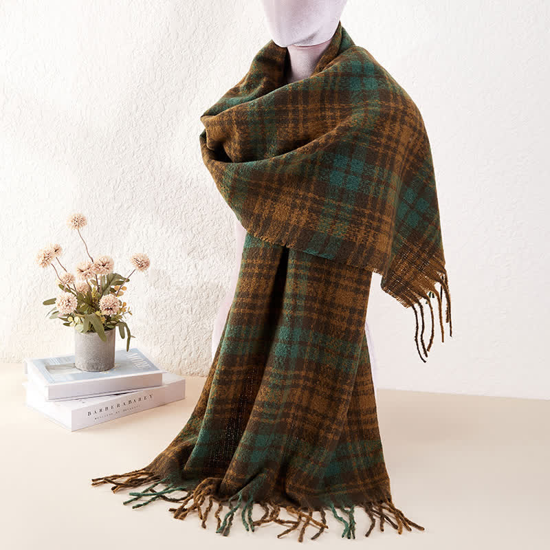 Unisex Luxury British Style Plaid Pattern Tassle Scarf