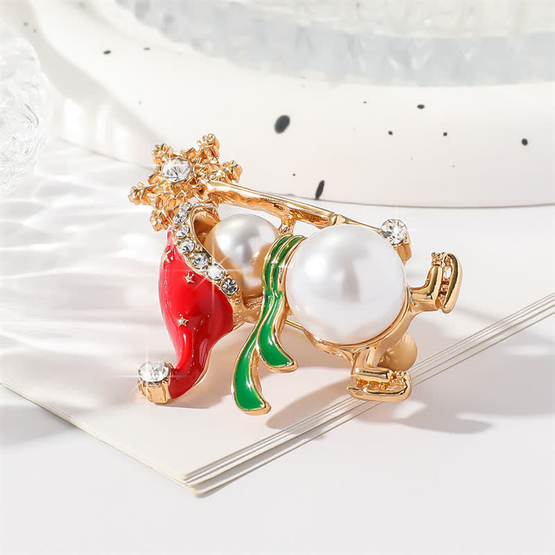 Women's Cute Snowman Red Santa's Hat Christmas Brooch