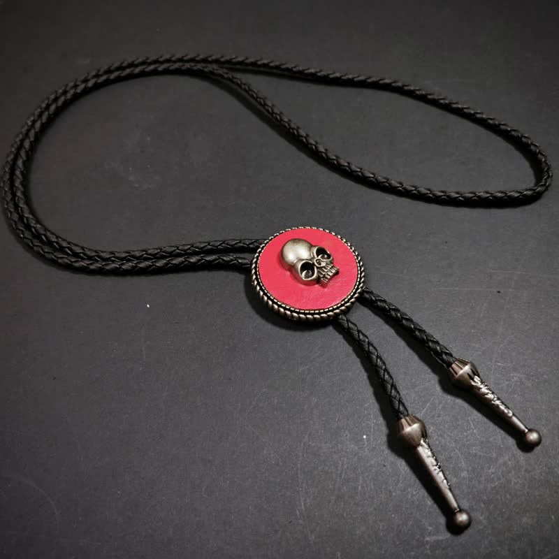 Round Shape Pendant 3D Skull Pattern Bolo Tie