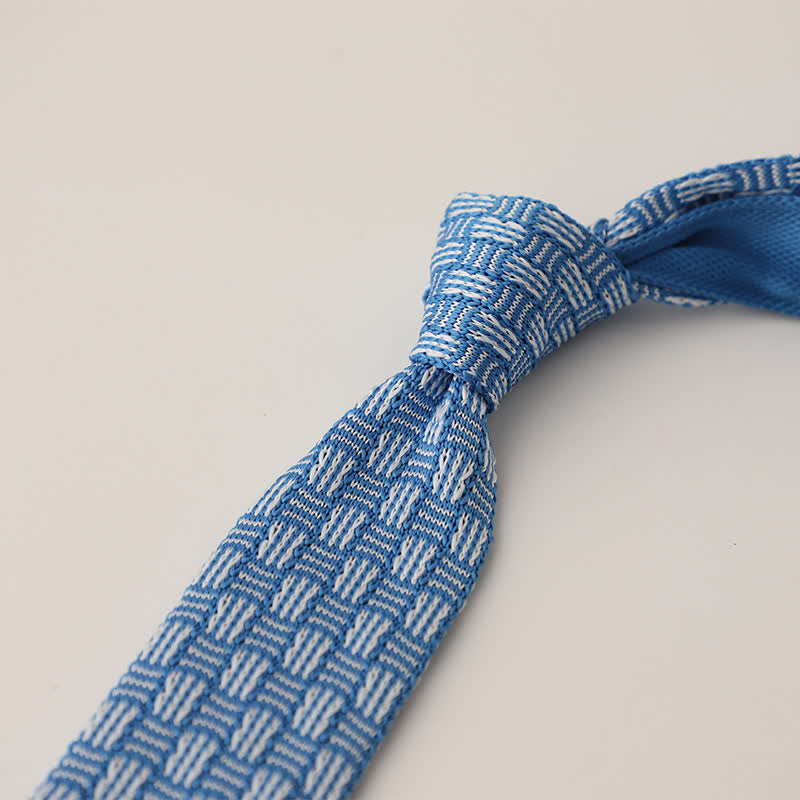 Men's Snowflake Polka Dots Pattern Knitted Necktie