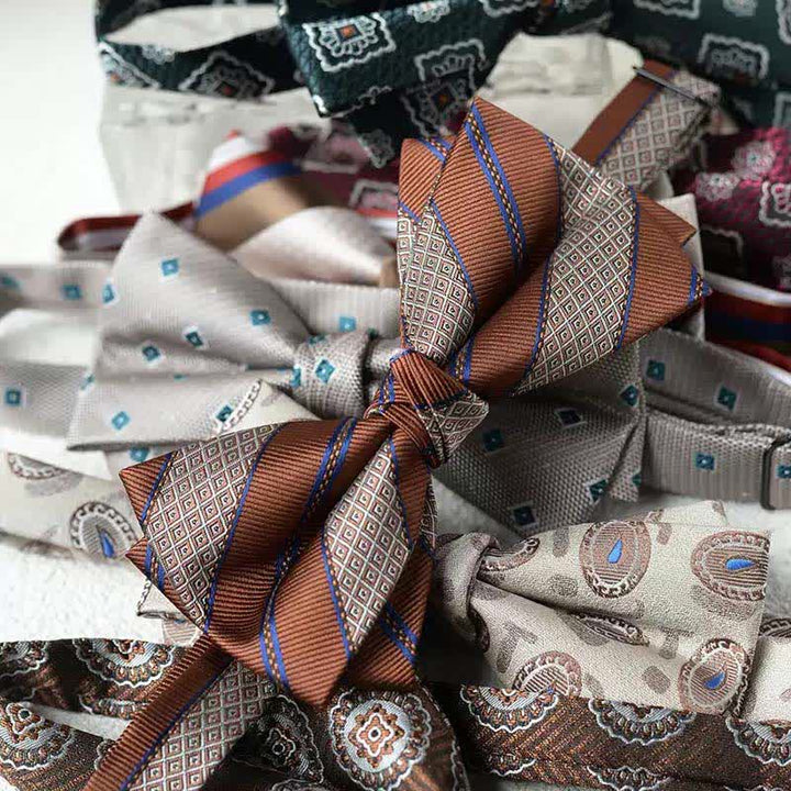 Men's Vintage Printed Double Layered Handkerchief Bow Tie