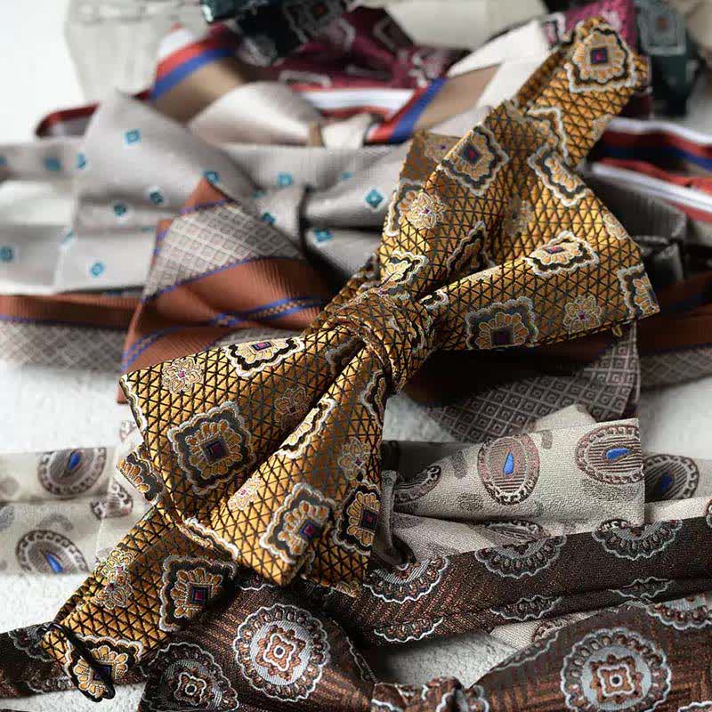 Men's Vintage Printed Double Layered Handkerchief Bow Tie