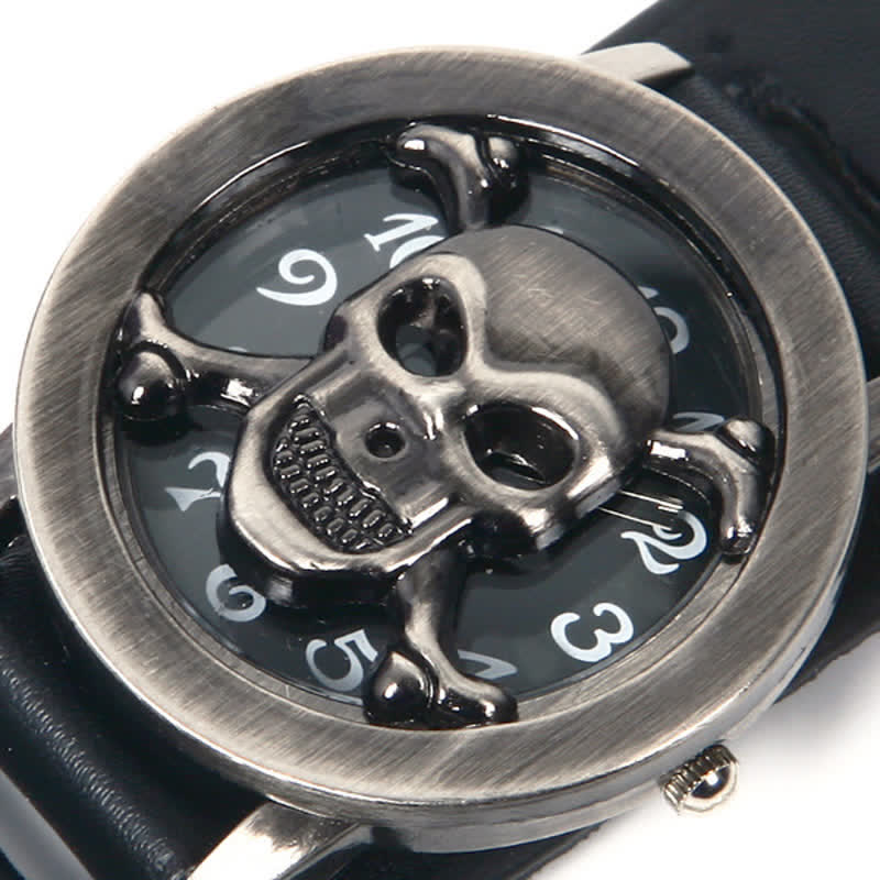 Men's Rock Silver River Chain Leather Watch With Skull Cover