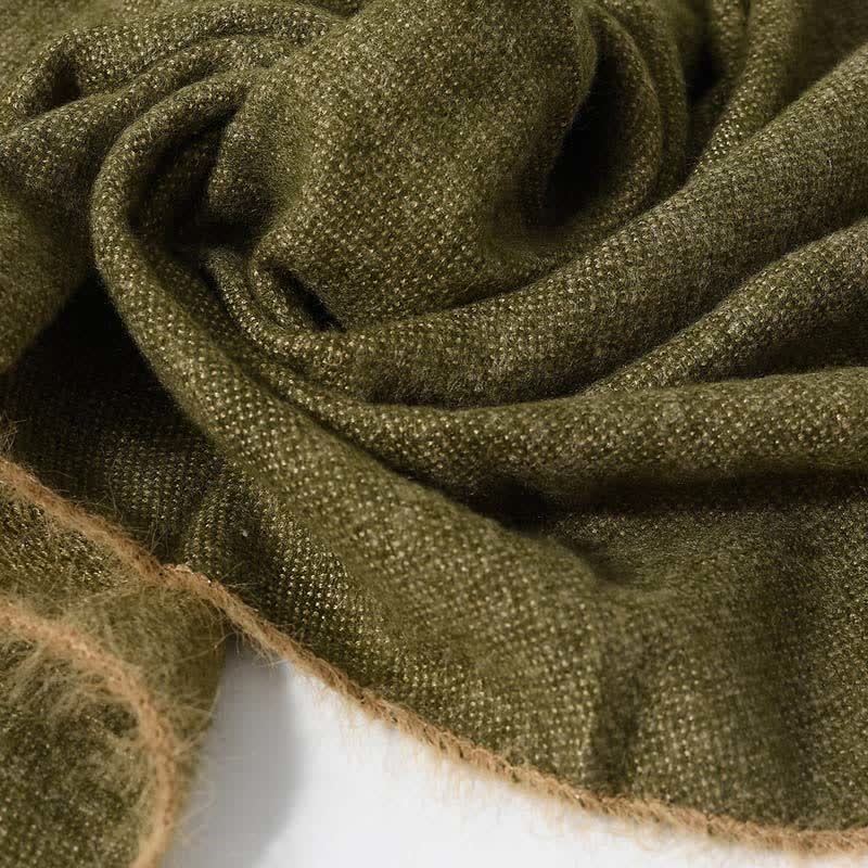 Retro & Chic Solid Color Scarf With Furry Trim - image 10