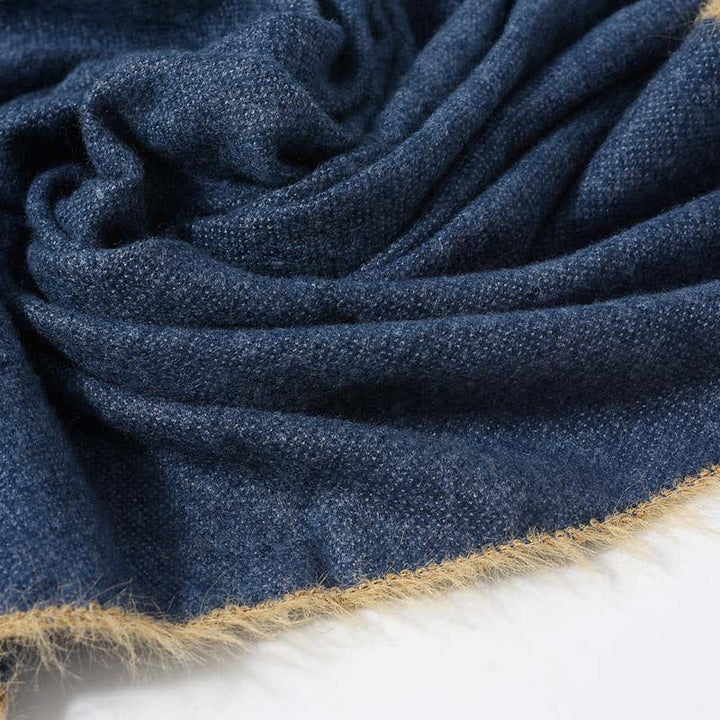 Retro & Chic Solid Color Scarf With Furry Trim - image 7