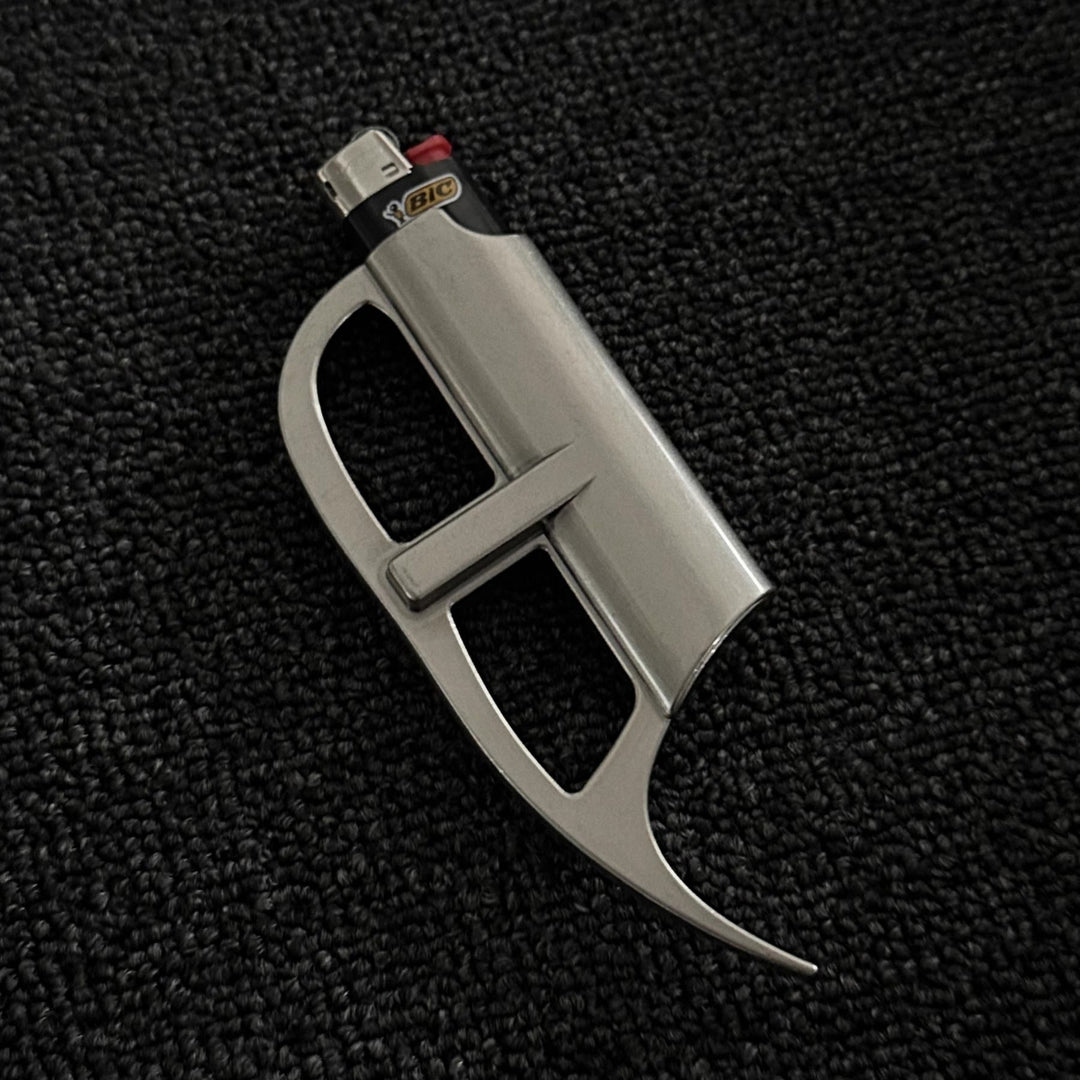 Vintage Punk Matte Alloy Keychain Lighter Case - image 2