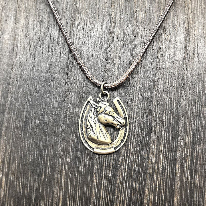 Vintage Horse Head Horseshoe Pattern Metal Pendant Necklace - Antique Bronze - image 1