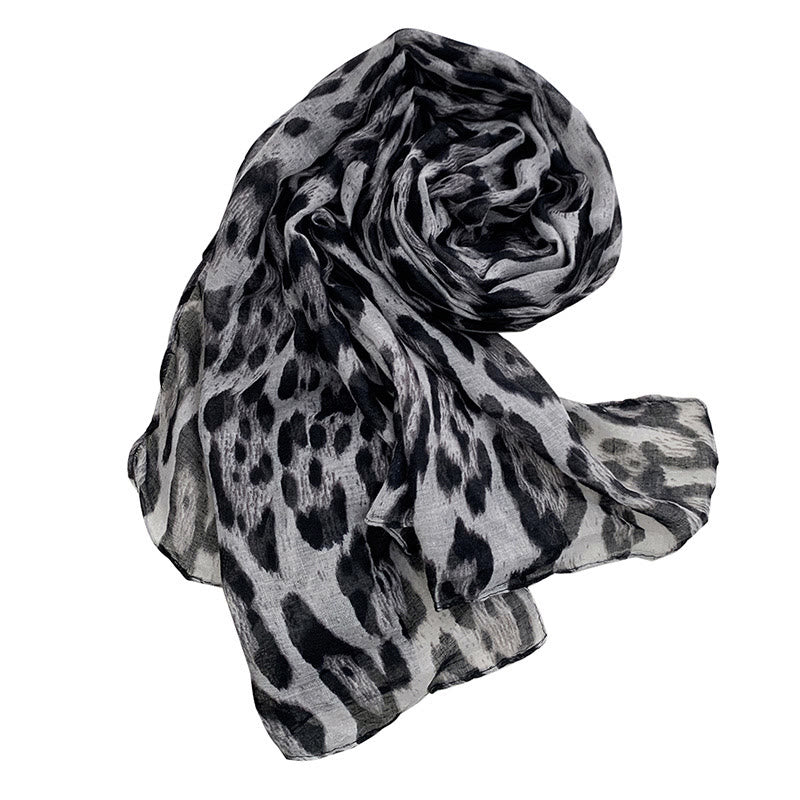 Fashionable Women's Leopard Print Thin Winter Scarf - Grey - image 2