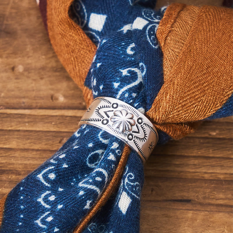 Retro Contrasting Cashew Patterned Pocket Square With Flower Buckle - image 3