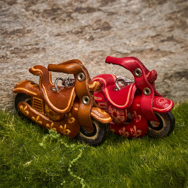 EDC Mini Retractable Utility Knife & Vintage Leather Motorcycle Keychain - image 1