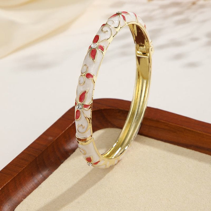 Gold‑Tone Enamel Clover Bangle Colorful Drip‑Oil Bracelet for Women - Beige & Red - image 7
