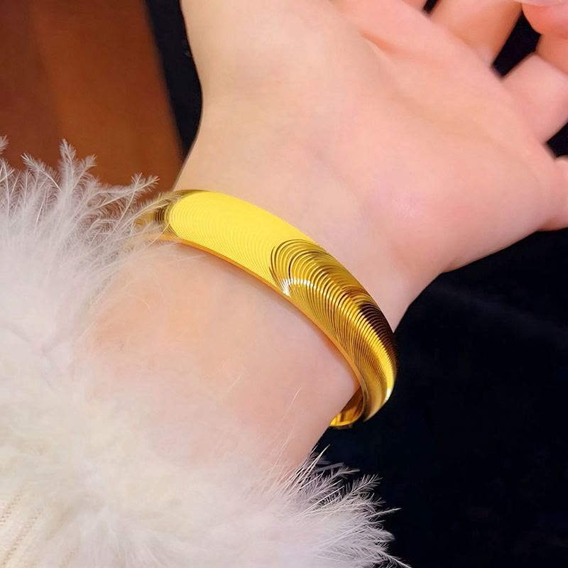 Wide‑Width Cat Eye Closed Bangle, Vintage Polished Bracelet for Women - image 8