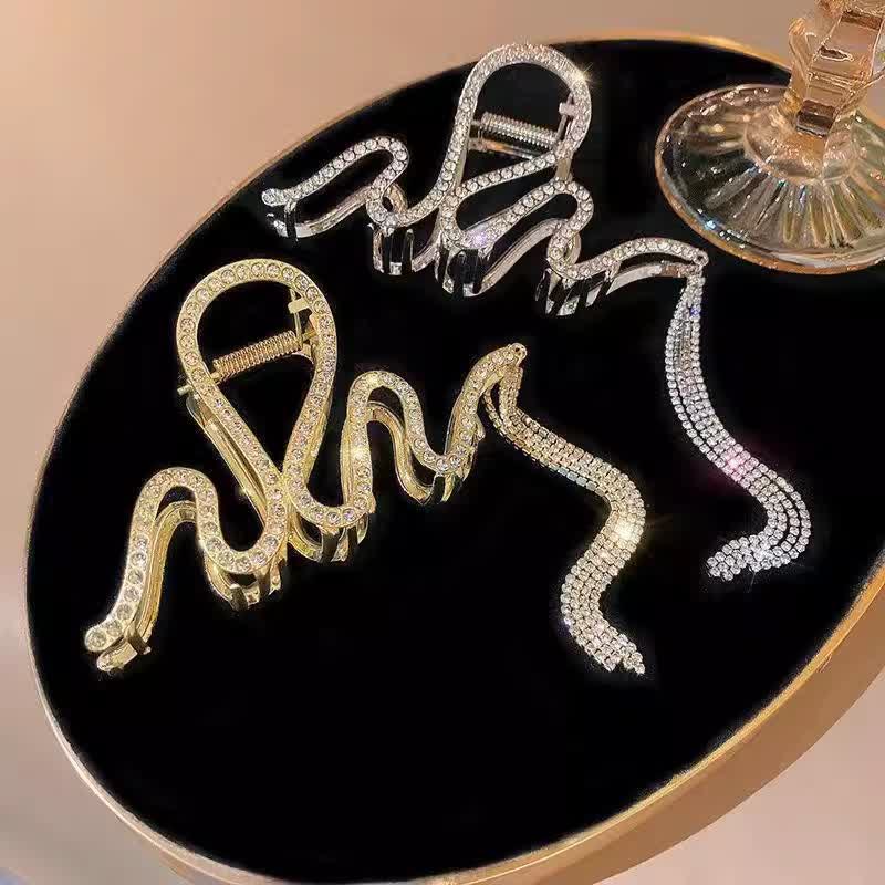 Women's Siren Snake Rhinestone Claw Clip With Crystal Tassels - image 0