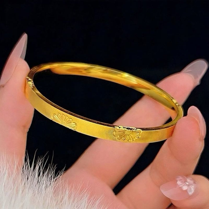 Gold‑Tone Daisy Carved Bangle Cat‑Eye Texture Closed Bangle Bracelet for Women - image 3