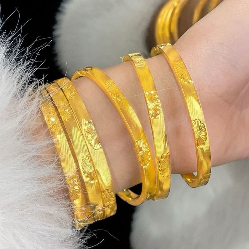 Gold‑Tone Daisy Carved Bangle Cat‑Eye Texture Closed Bangle Bracelet for Women - image 4