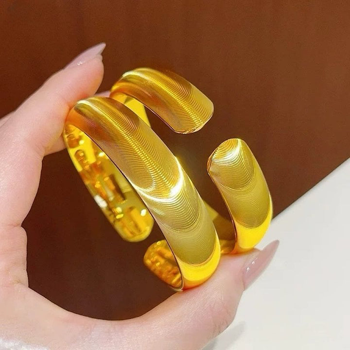 Adjustable Open Cat Eye Texture Bangle Electroplated Bracelet for Women - Gold - image 0