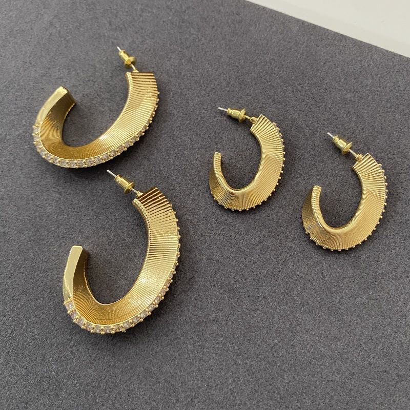 Vintage Textured C‑Hoop Earrings Inlaid Zircon For Women - image 2