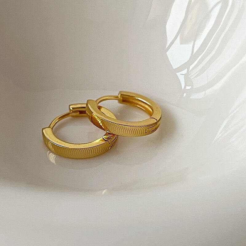 S925 Silver Textured Cat‑Eye Hoop Earrings For Women - Gold - image 4