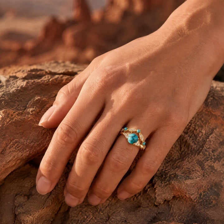 Retro Bohemia Ethnic Style Gold‑Tone Faux Turquoise Stackable Statement Ring - image 1