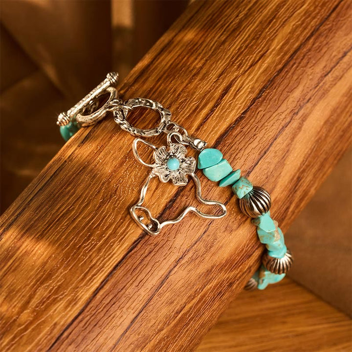Vintage Western Turquoise Chip Antique Silver Bull Skull Flower Beaded Bracelet - image 2