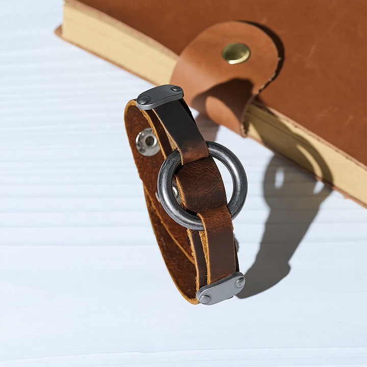 Men's Vintage Minimalist Leather O-ring Street Bracelet - Brown - image 0