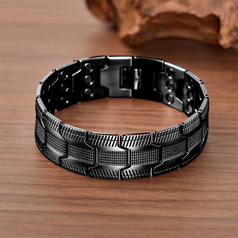 Vintage Arrow Pattern Link Magnetic Chain Bracelet With Link Removal Tool - Black - image 6