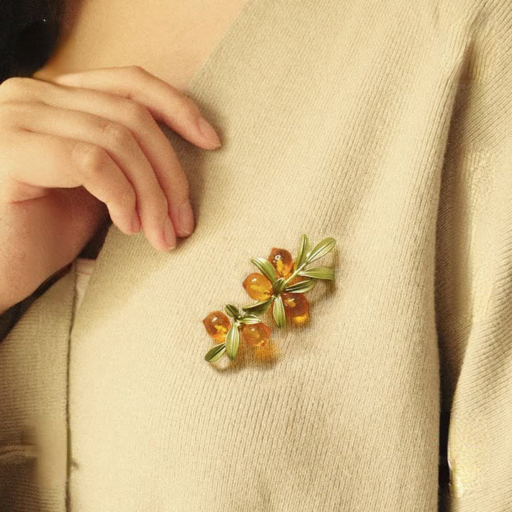 Women's Pastoral Orange Fruit Berry Brooch