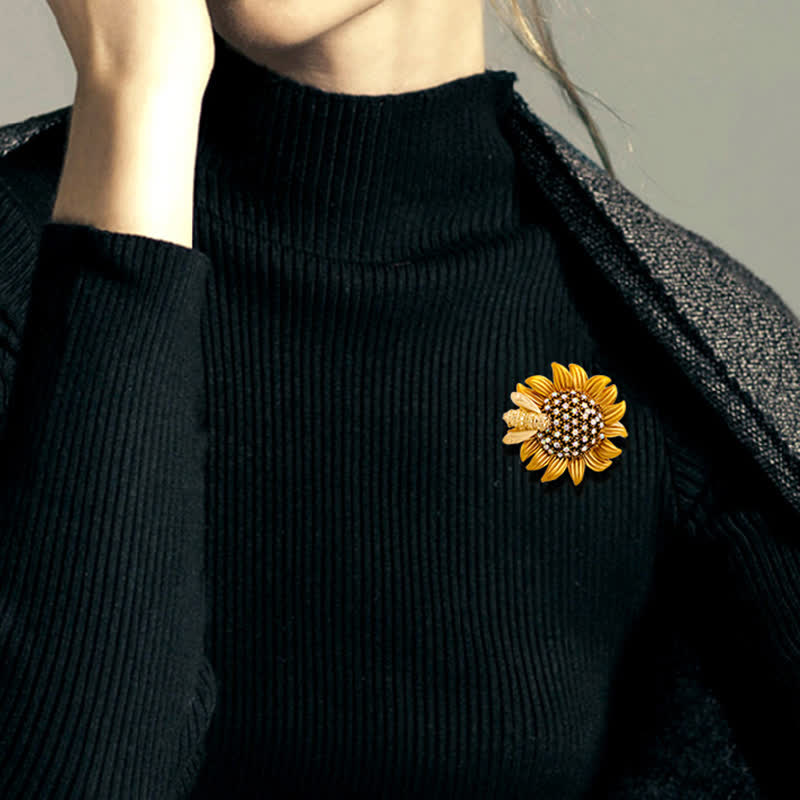 Women's Vivid Sunflower Lovely Bee Brooch