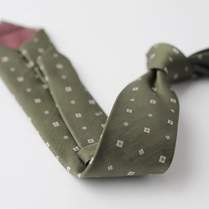 Men's Quiet Spring Green Necktie