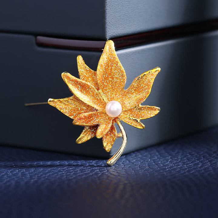 Women's Maple Leaf Pearl Brooch