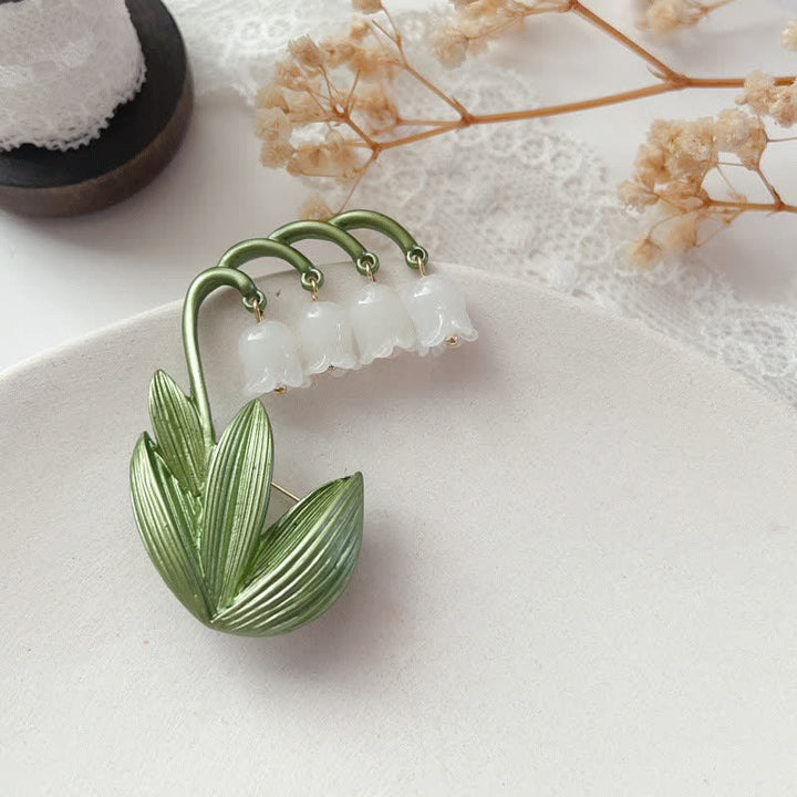 Women's Pure White Lily Of The Valley Brooch