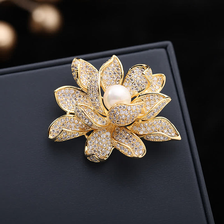 Women's Three-Dimensional Pearl Lotus Brooch